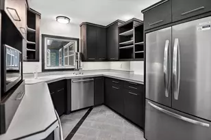 434 Berwyn Dr, Madison, WI 53711 - Photo 21