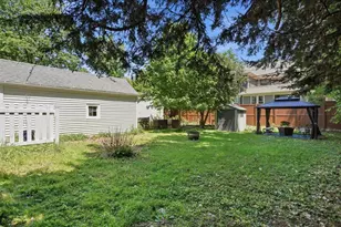 166 Kensington Dr, Madison, WI 53704 - Photo 43