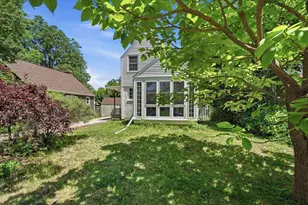 166 Kensington Dr, Madison, WI 53704 - Photo 3