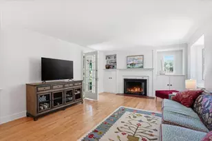 166 Kensington Dr, Madison, WI 53704 - Photo 11