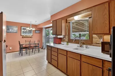 1304 S Orchard Street, Janesville, WI 53546 - Photo 9