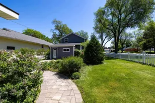 903 Vine St, Wisconsin Dells, WI 53965 - Photo 21