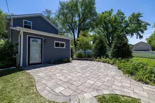 903 Vine St, Wisconsin Dells, WI 53965 - Photo 3