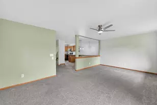 523 Progress Dr, Cottage Grove, WI 53527 - Photo 15