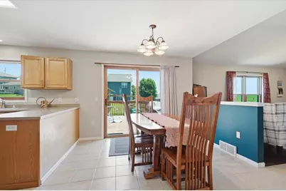 204 Temple Court, Mount Horeb, WI 53572 - Photo 7
