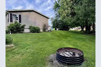 403 S Depot Street, Fox Lake, WI 53933 - Photo 31