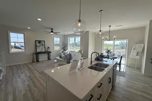 3166 S Bartells Dr, Beloit, WI 53511 - Photo 11