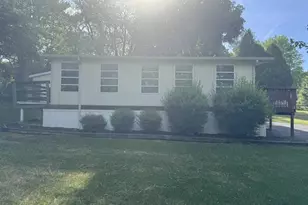 354 Skyline Dr, Edgerton, WI 53534 - Photo 11