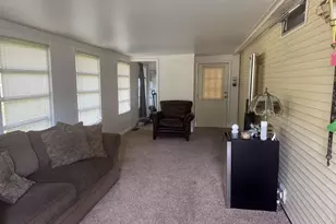 354 Skyline Dr, Edgerton, WI 53534 - Photo 3