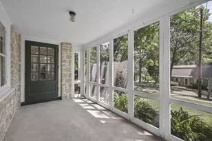 1234 Sweetbriar Rd, Madison, WI 53705 - Photo 9