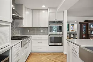 3937 Regent St, Madison, WI 53705 - Photo 11