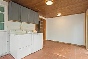 304 N 3rd St, Oregon, IL 61061 - Photo 25