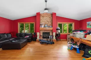 633 Pony Ln, Sun Prairie, WI 53590 - Photo 9
