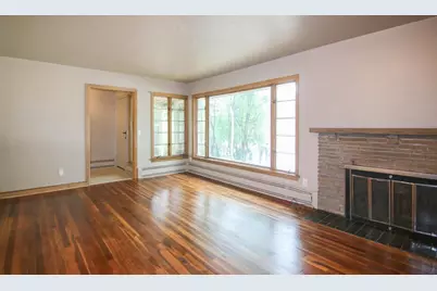1305 E Johnson Street, Madison, WI 53703 - Photo 7