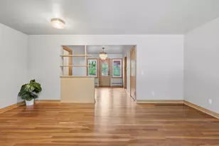 1305 E Johnson St, Madison, WI 53703 - Photo 13