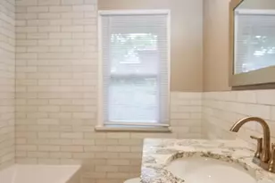 1305 E Johnson St, Madison, WI 53703 - Photo 27