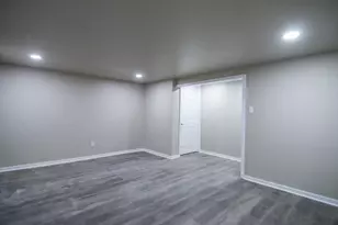 1305 E Johnson St, Madison, WI 53703 - Photo 45