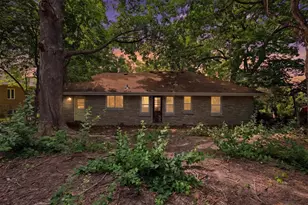 1305 E Johnson St, Madison, WI 53703 - Photo 3