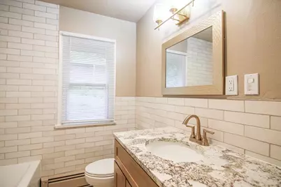 1305 E Johnson Street, Madison, WI 53703 - Photo 29