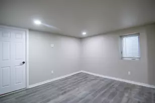 1305 E Johnson St, Madison, WI 53703 - Photo 41