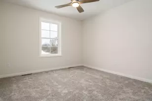 3160 S Bartells Dr, Beloit, WI 53511 - Photo 25