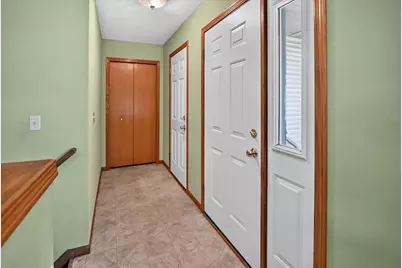 1340 Prairie Rose Drive, Sun Prairie, WI 53590 - Photo 5