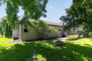 1340 Prairie Rose Dr, Sun Prairie, WI 53590 - Photo 33