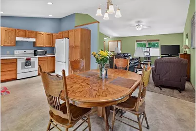 1340 Prairie Rose Drive, Sun Prairie, WI 53590 - Photo 17