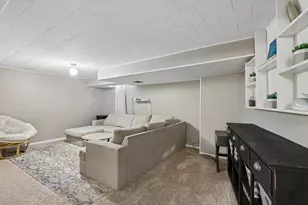 204 6th St, Waunakee, WI 53597 - Photo 29