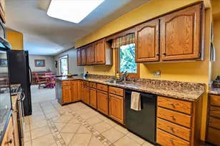 6602 Montclair Ln, Madison, WI 53711 - Photo 13