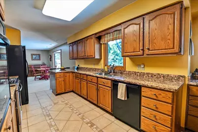 6602 Montclair Lane, Madison, WI 53711 - Photo 9