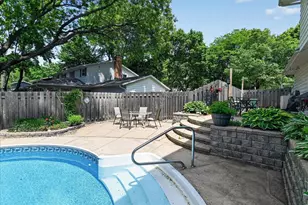 6602 Montclair Ln, Madison, WI 53711 - Photo 9