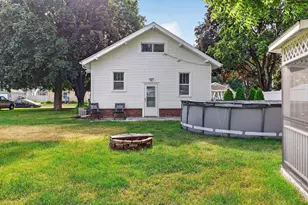 516 N Walnut St, Janesville, WI 53548 - Photo 25