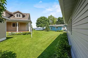 5904 Lake Edge Rd, Mcfarland, WI 53558 - Photo 33