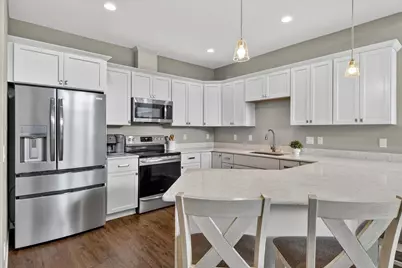 3704 Newcastle Drive #43, Janesville, WI 53546 - Photo 3