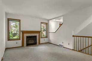 1120/1122 Artisan Dr, Madison, WI 53704 - Photo 9