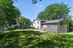 5701 Anthony St, Mcfarland, WI 53558 - Photo 17
