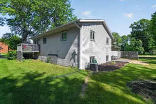 5701 Anthony St, Mcfarland, WI 53558 - Photo 19