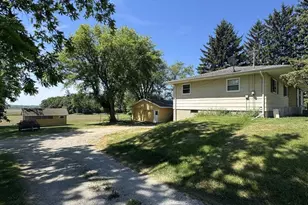 W2023 State 44 Rd, Markesan, WI 53946 - Photo 3