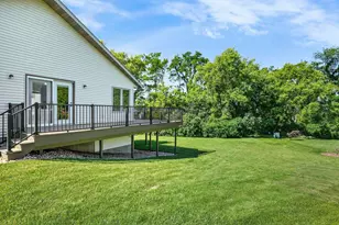 2919 Dolomite Springs Cir, Blue Mounds, WI 53517 - Photo 37