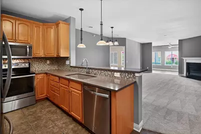 49 Cherokee Circle #101, Madison, WI 53704 - Photo 5