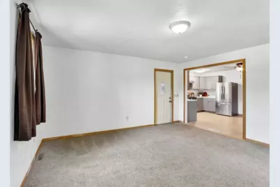 4513 Esch Lane, Madison, WI 53704 - Photo 17