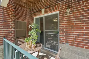 8530 Greenway Blvd, Middleton, WI 53562 - Photo 23