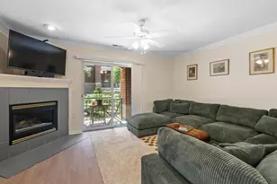 8530 Greenway Blvd, Middleton, WI 53562 - Photo 15