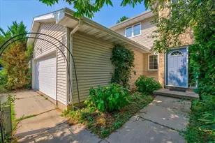 722 - 724 N Gammon Rd, Madison, WI 53717 - Photo 5