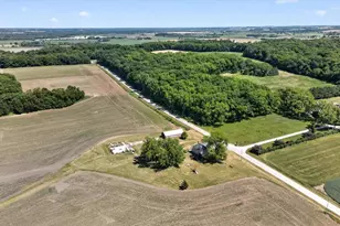 W1012 Spring Creek Rd, Brodhead, WI 53520 - Photo 31
