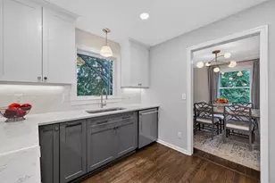 21 Haverhill Cir, Madison, WI 53717 - Photo 7