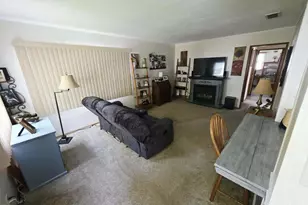 718 S 56th St, West Allis, WI 53214 - Photo 11
