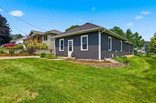 206 E Madison St, Ridgeville, WI 53533 - Photo 45
