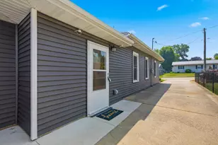 206 E Madison St, Ridgeville, WI 53533 - Photo 11